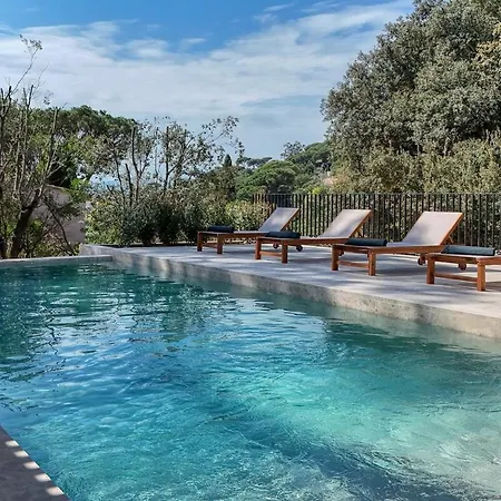 Appartement Stunning Home Blends Minimalist Luxury With Comfort Sainte-Maxime
